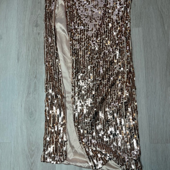 FASHION NOVA My Special Occasion Sequin Dress. NWOT! Never worn! Great stretch! - Picture 5 of 11